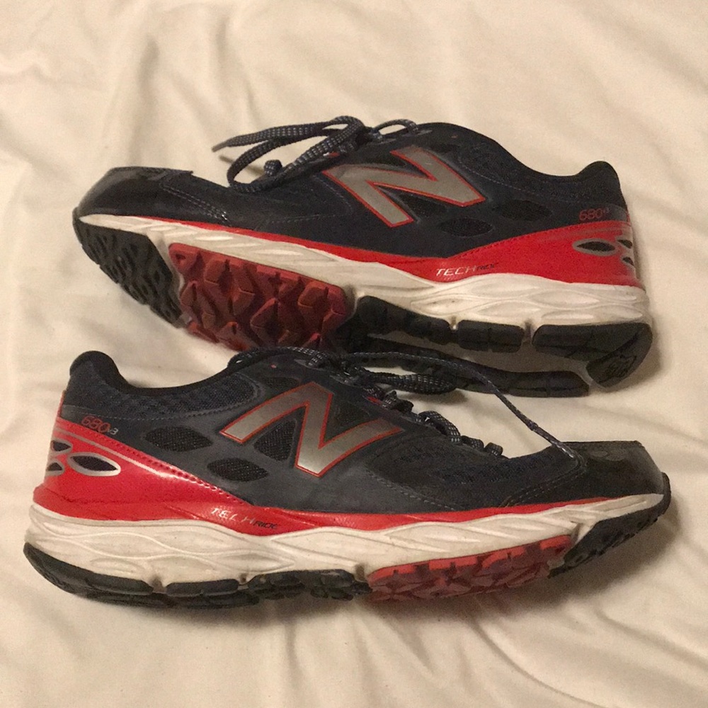 mens new balance running shoes size 9